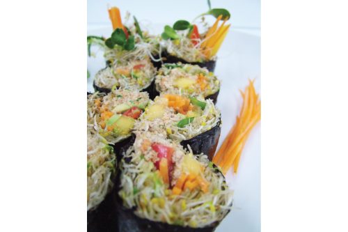 <!--:en-->Vegan California Roll (In French)<!--:--><!--:fr-->Sushi californien<!--:-->