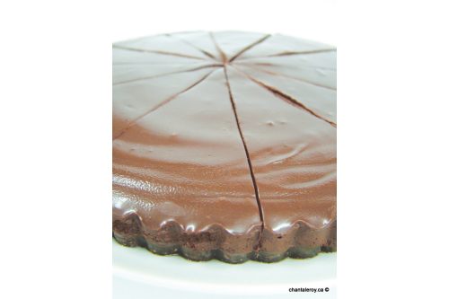 <!--:en-->Raw Chocolate Ganache Cake (In French)<!--:--><!--:fr-->Gâteau cru à la ganache<!--:-->